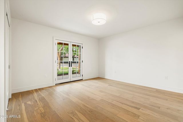 4835 E INDIANOLA Avenue, Phoenix, AZ 85018