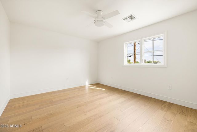 4835 E INDIANOLA Avenue, Phoenix, AZ 85018