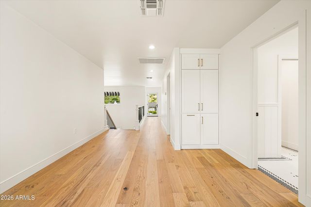 4835 E INDIANOLA Avenue, Phoenix, AZ 85018