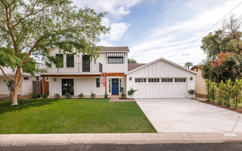 4835 E INDIANOLA Avenue, Phoenix, AZ 85018 — photo 2