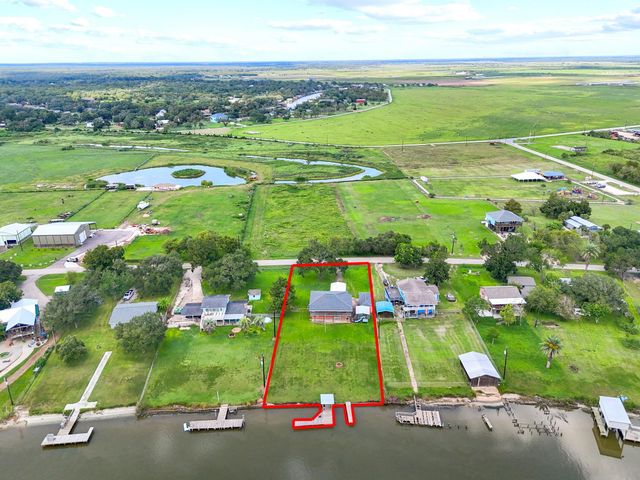 2342 County Road 297, Sargent, TX 77414