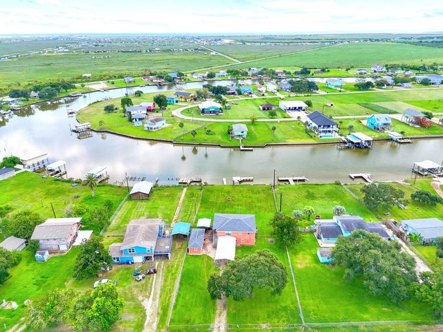 2342 County Road 297, Sargent, TX 77414