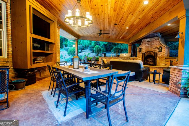 39 Cambridge Lane, Bremen, GA 30110