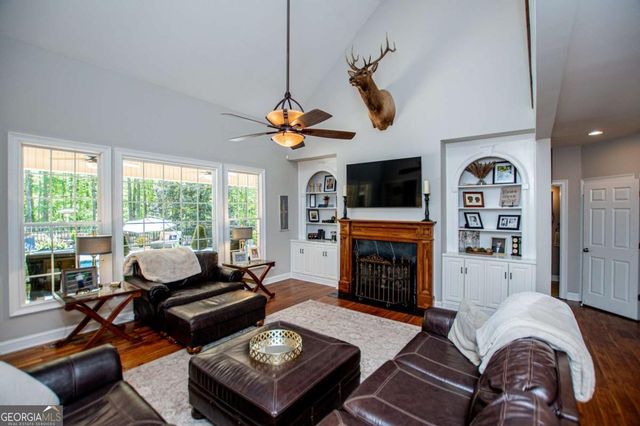 39 Cambridge Lane, Bremen, GA 30110