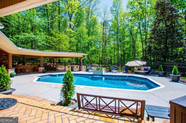 39 Cambridge Lane, Bremen, GA 30110