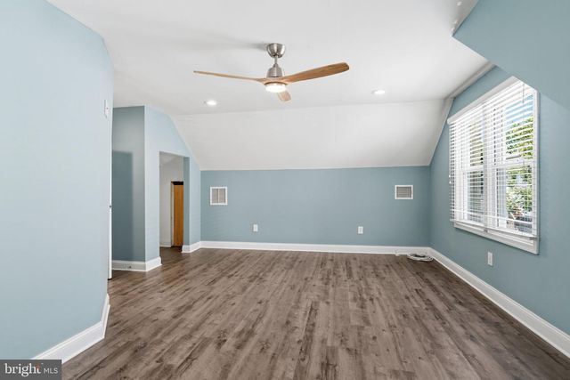 253 GILPIN RD, Willow Grove, PA 19090