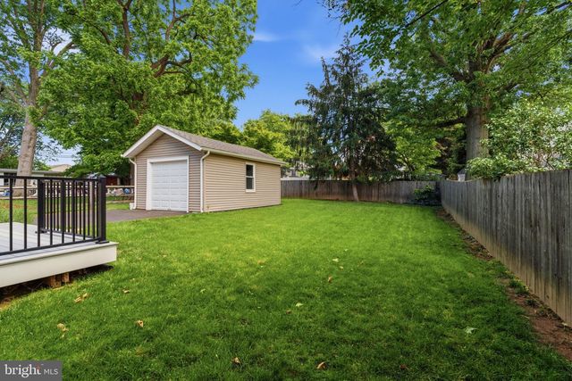 253 GILPIN RD, Willow Grove, PA 19090