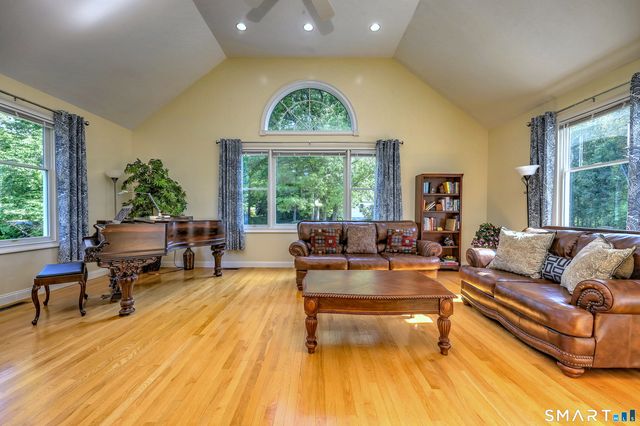 91 Cranbury Drive, Trumbull, CT 06611