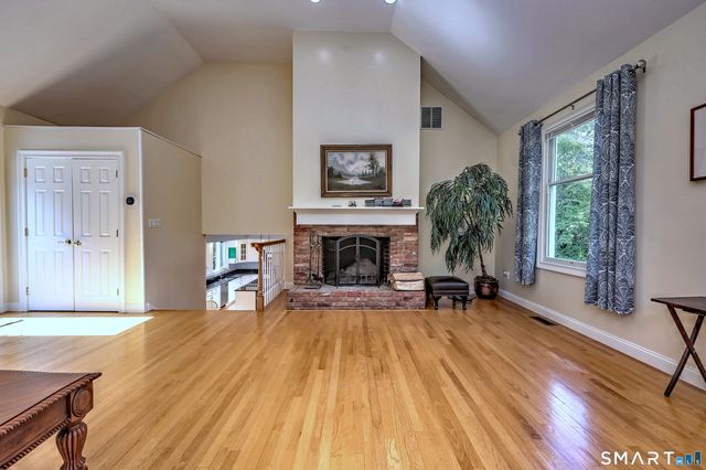 91 Cranbury Drive, Trumbull, CT 06611