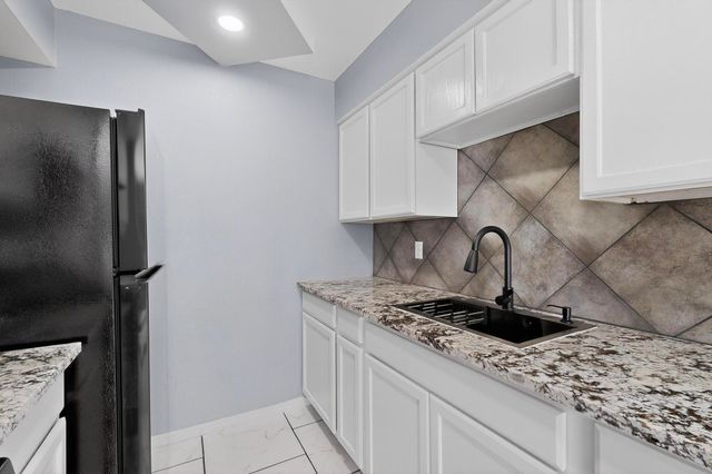 10908 Candelaria Road NE, Albuquerque, NM 87112