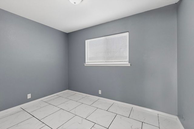 10908 Candelaria Road NE, Albuquerque, NM 87112