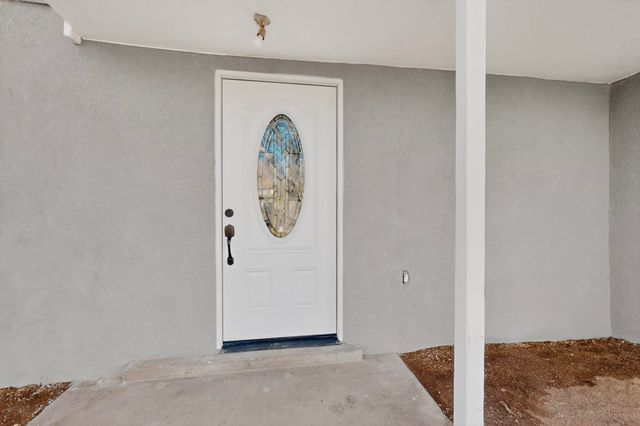 10908 Candelaria Road NE, Albuquerque, NM 87112