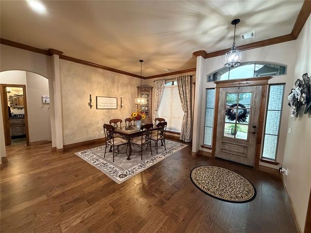 3105 White Cedar Drive, Moore, OK 73160