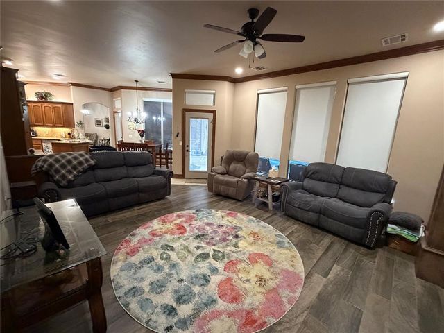 3105 White Cedar Drive, Moore, OK 73160