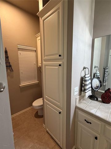 3105 White Cedar Drive, Moore, OK 73160