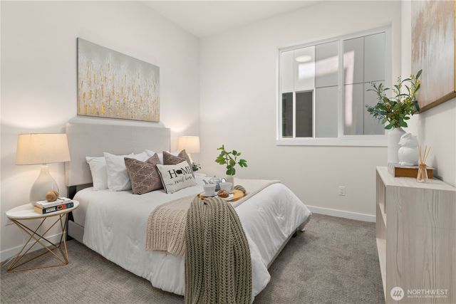 9518 Interlake Avenue N, Seattle, WA 98103