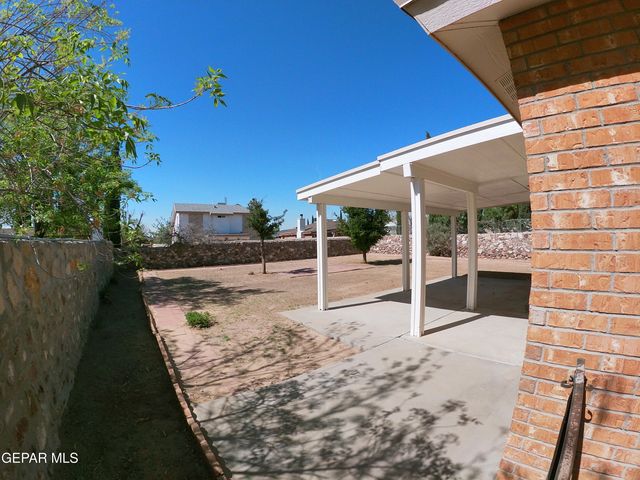 1541 PLAZA VERDE Drive, El Paso, TX 79912