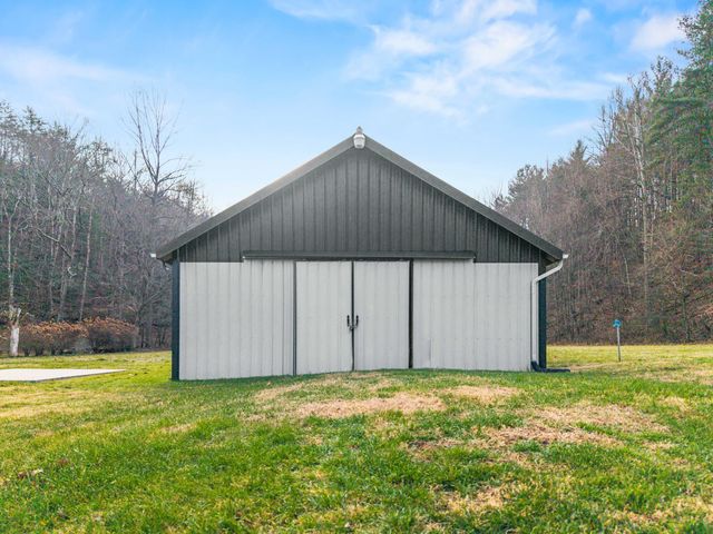 2581 Corder Flats Road, Strunk, KY 42649