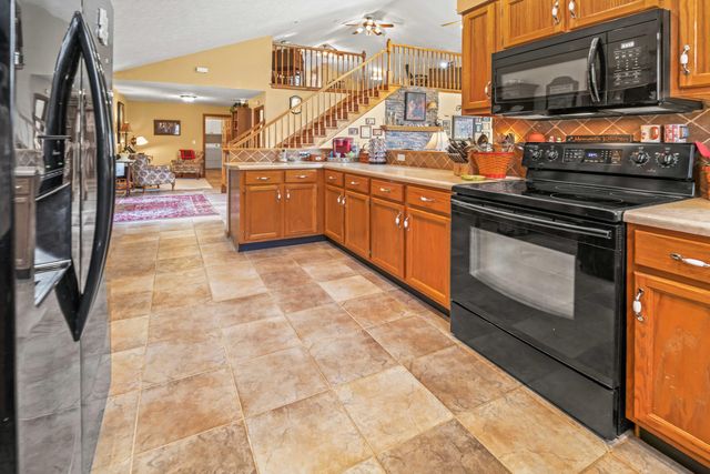 2581 Corder Flats Road, Strunk, KY 42649