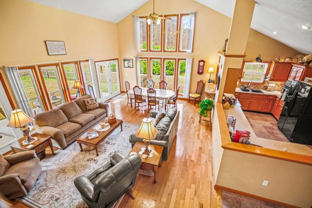 2581 Corder Flats Road, Strunk, KY 42649