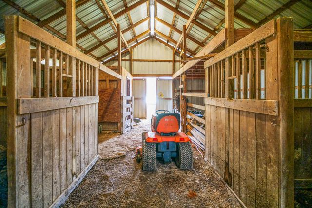 2581 Corder Flats Road, Strunk, KY 42649