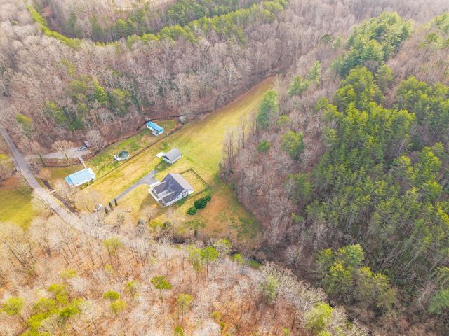 2581 Corder Flats Road, Strunk, KY 42649