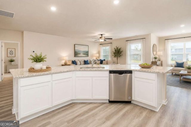 387 Sand Dune Way, Conyers, GA 30013