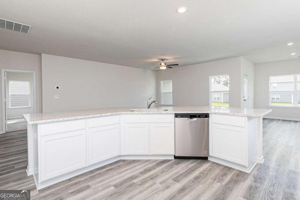 387 Sand Dune Way, Conyers, GA 30013
