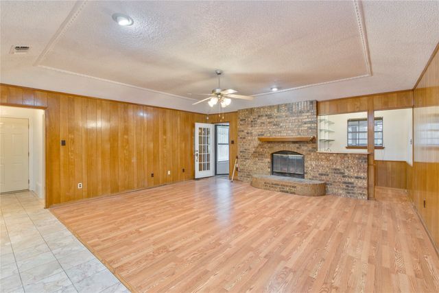 9228 Claudia Drive, Fort Worth, TX 76134