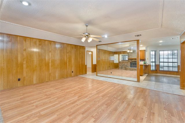 9228 Claudia Drive, Fort Worth, TX 76134