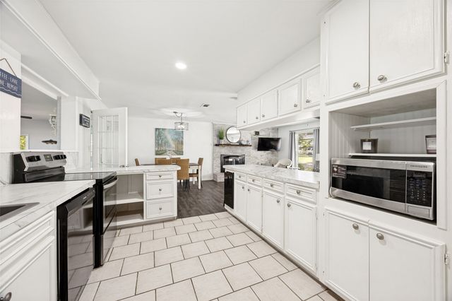 1910 Beavers Circle, Bonham, TX 75418
