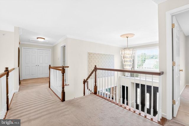 332 EVENING WALK LN, Warrington, PA 18976