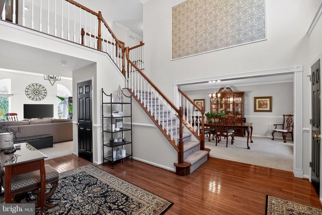 332 EVENING WALK LN, Warrington, PA 18976