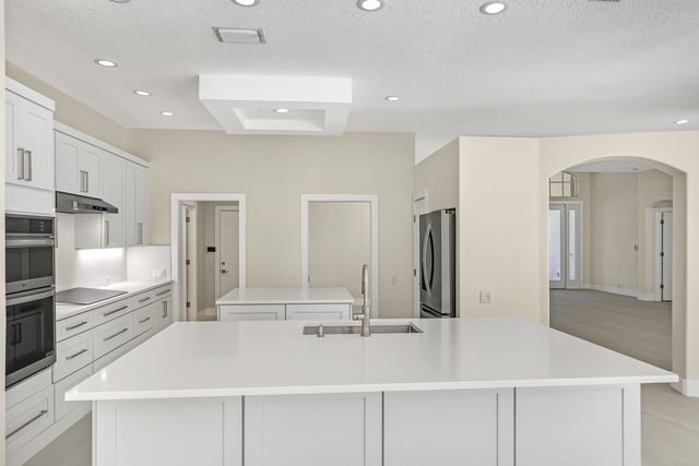 121 Olympus Way, Jupiter, FL 33477