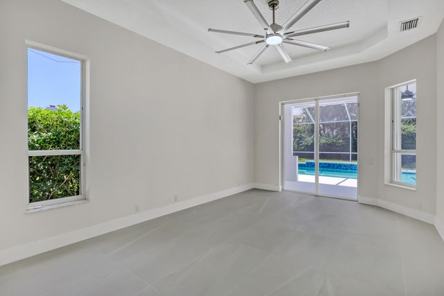 121 Olympus Way, Jupiter, FL 33477