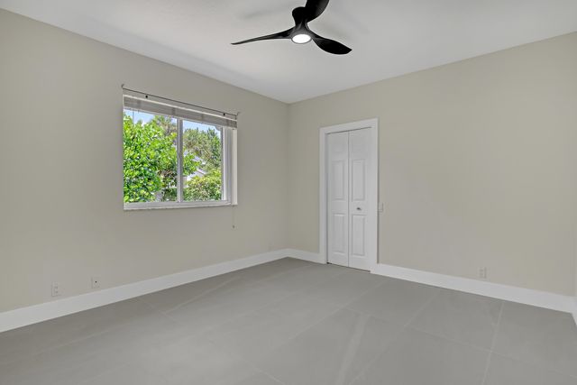 121 Olympus Way, Jupiter, FL 33477