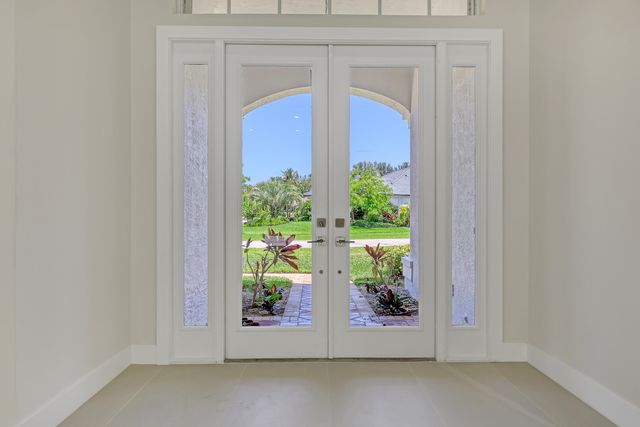 121 Olympus Way, Jupiter, FL 33477