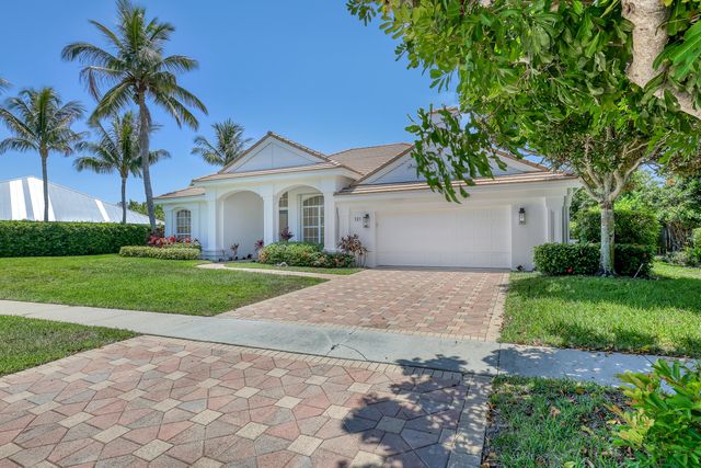 121 Olympus Way, Jupiter, FL 33477