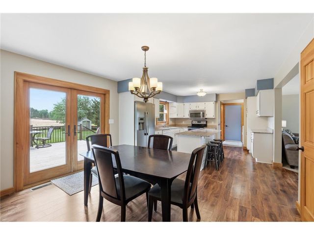 67 W Wood Ridge Drive, River Falls, WI 54022
