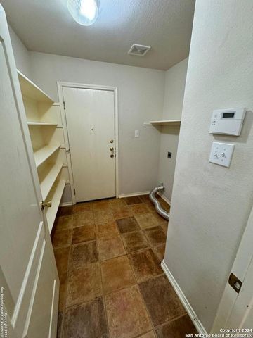 18715 Rogers Pass, San Antonio, TX 78258