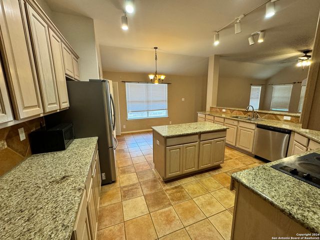 18715 Rogers Pass, San Antonio, TX 78258