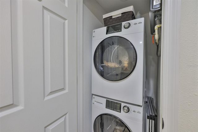 4703 W WALLACE AVENUE, Tampa, FL 33611