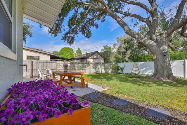 4703 W WALLACE AVENUE, Tampa, FL 33611