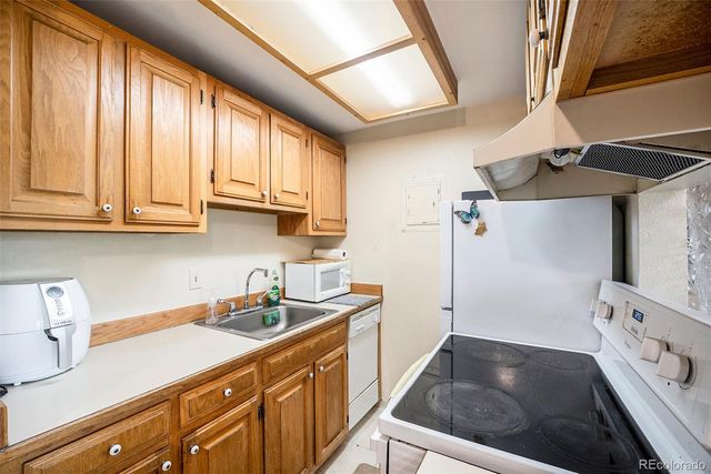 2205 Arapahoe Avenue 8, Boulder, CO 80302