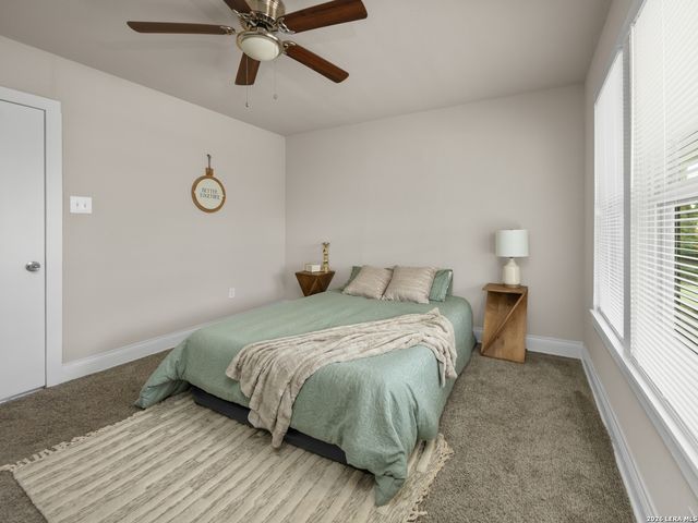 105 Avenue D, Converse, TX 78109