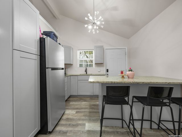 105 Avenue D, Converse, TX 78109