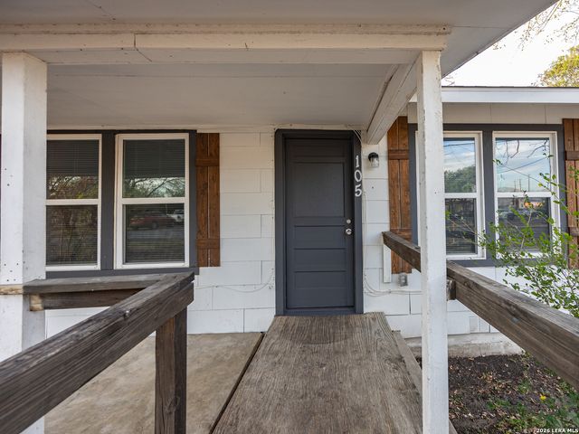 105 Avenue D, Converse, TX 78109