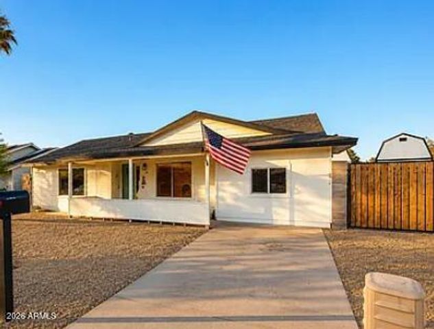 1318 W Tonopah Drive, Phoenix, AZ 85027