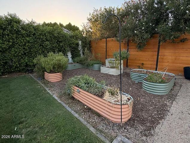 1318 W Tonopah Drive, Phoenix, AZ 85027