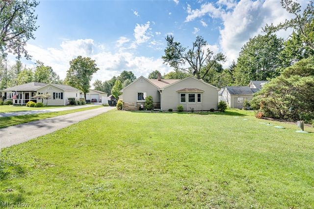 4508 Messerly Road, Canfield, OH 44406